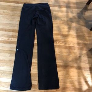 Lululemon black groove pants